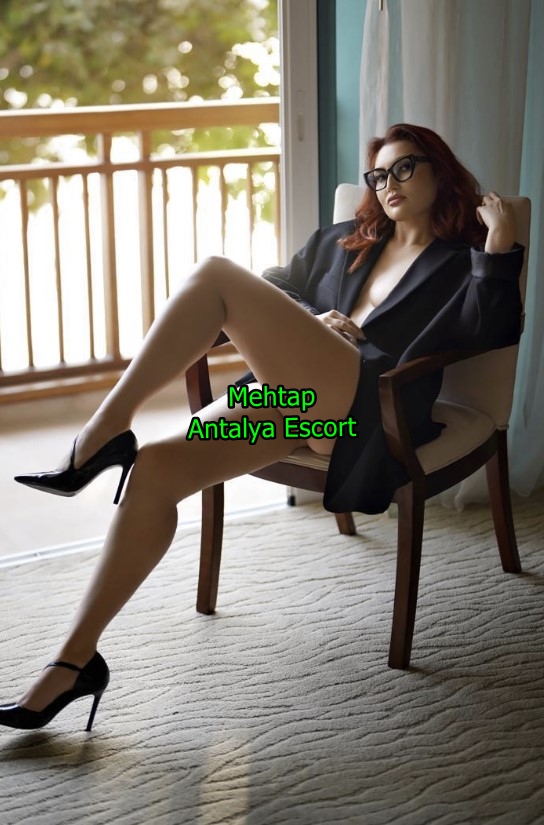 antalyaescortmehtap-2 Antalya Escort Mehtap Görüşmelerimde Fantazi Kıyafetlerimi Giyiyorum