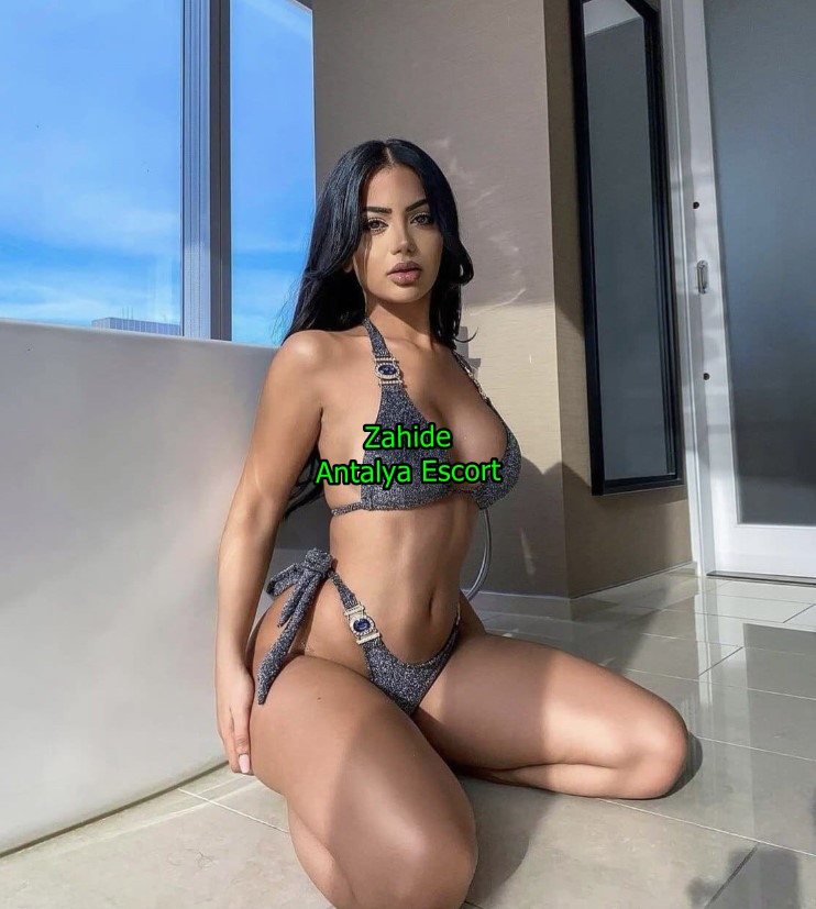 antalyaescortzahide-2 Antalya Escort Zahide Buluşmalarıma En Güzel Halimle Gelirim